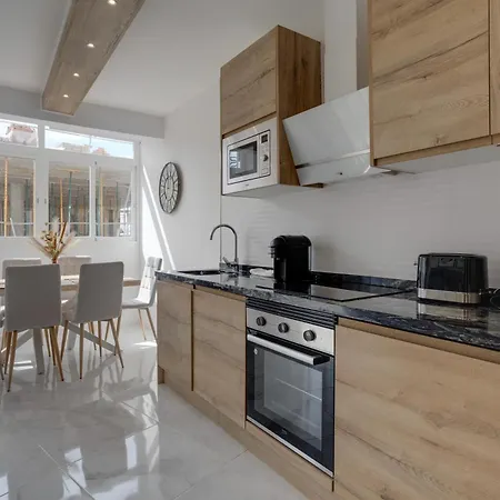 Apartamento New 3 Bedrooms 100 Meters To Rada Old Town